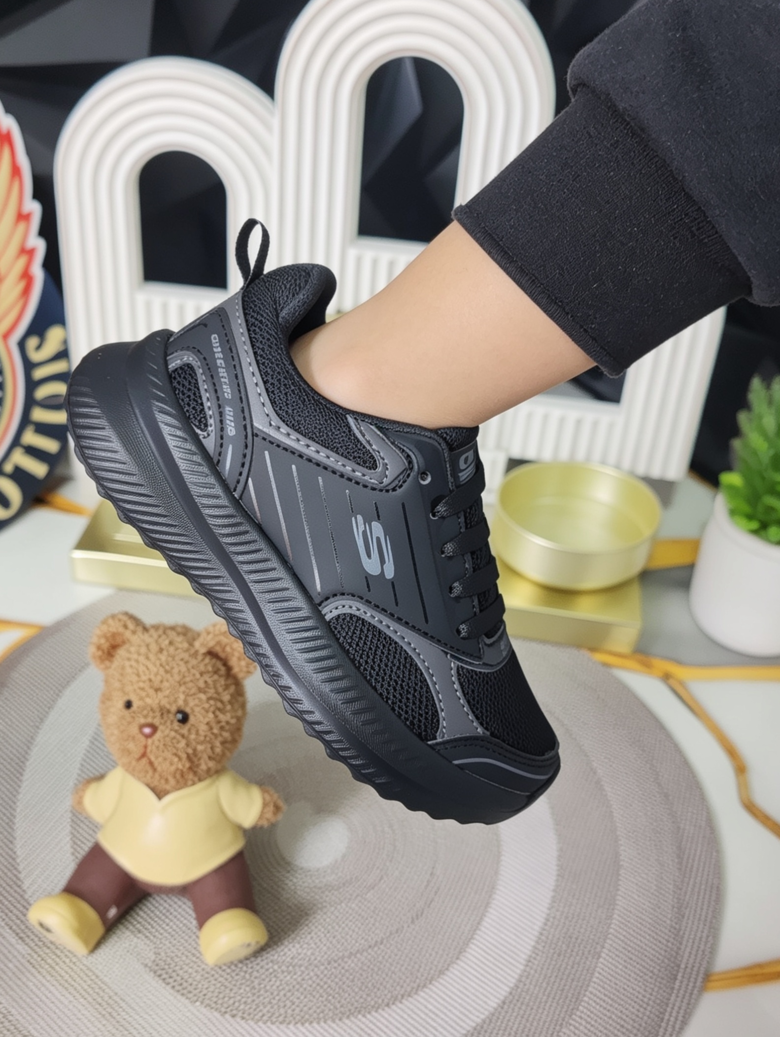 Skechers